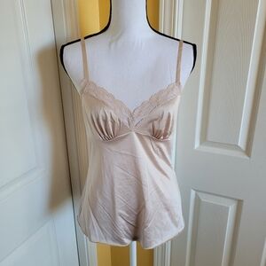 VANITY FAIR CAMI TOP, SIZE 34